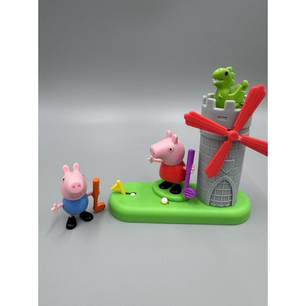 Peppa Pig Peppa's Club Mini Golf W/ 2 Figures Hasbro